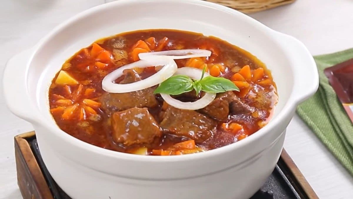 An image without an alt, whoops